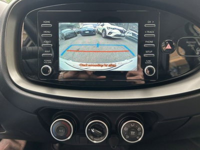 Toyota Aygo X 1.0 VVT-i 72 CV 5 porte Limited Air (11)
