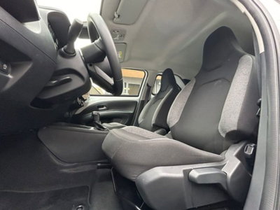 Toyota Aygo X 1.0 VVT-i 72 CV 5 porte Limited Air (12)