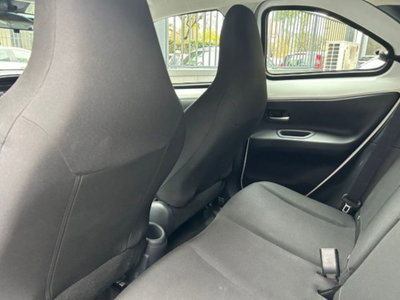 Toyota Aygo X 1.0 VVT-i 72 CV 5 porte Limited Air (13)