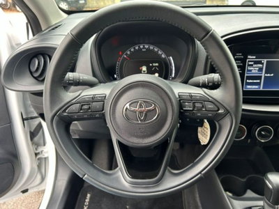 Toyota Aygo X 1.0 VVT-i 72 CV 5 porte Limited Air (8)