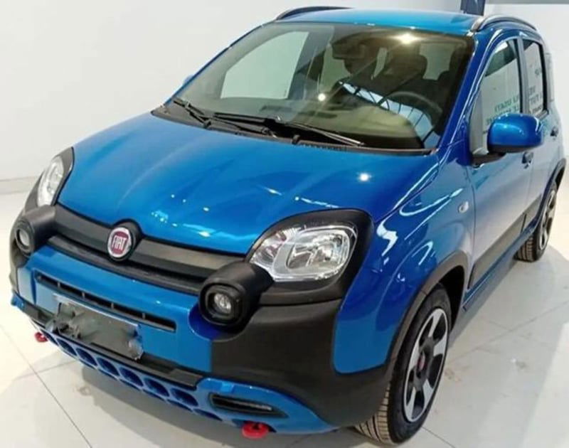 Fiat Panda Cross 1.0 firefly hybrid Cross s&s 70cv 5p.ti