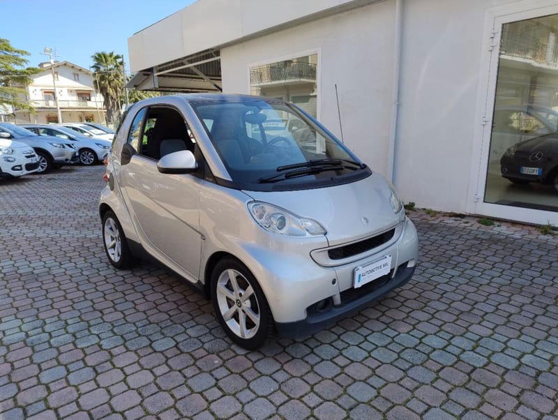 smart Fortwo 1000 52 kW MHD coupé pure