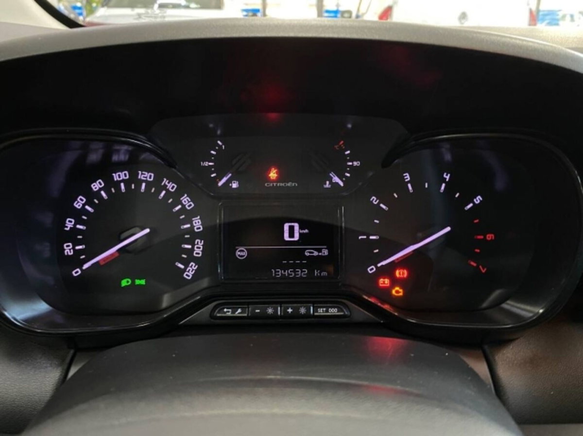 Citroen C3 Aircross BlueHDi 110 S&S C-Series (16)