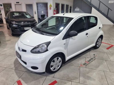 Toyota Aygo 1.0 12V VVT-i 5 porte Now Connect usata