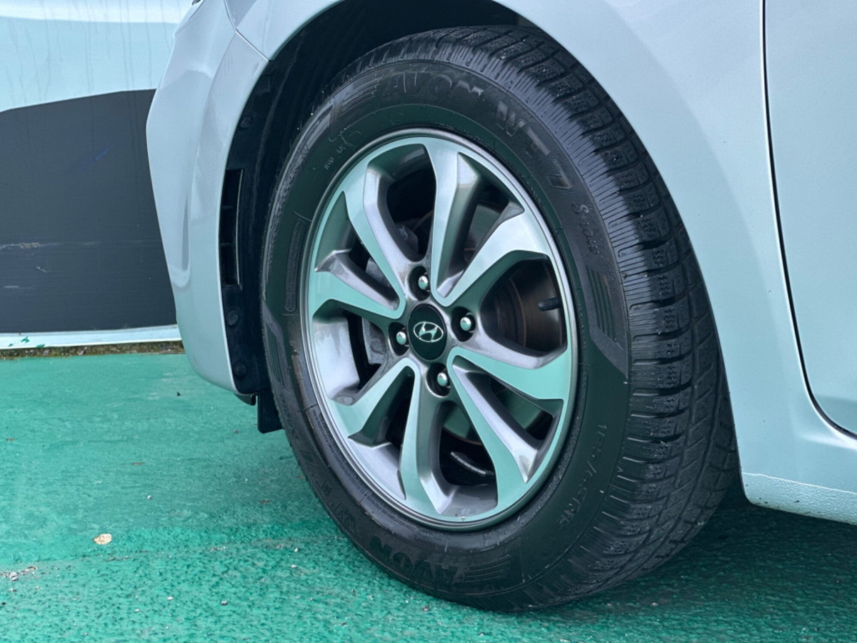 Hyundai i20 1.2 5 porte Econext Connectline (5)