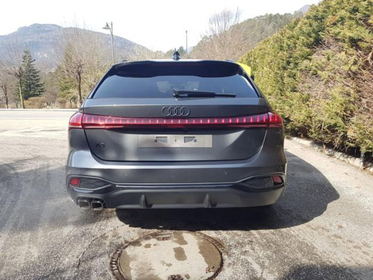 Audi A5 Avant 2.0 tdi mhev+ S line edition 204cv s-tronic (2)