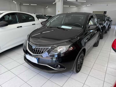 Lancia Ypsilon 1.0 FireFly 5 porte S&S Hybrid Gold Plus usata