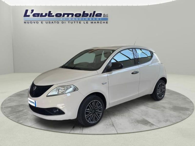 Lancia Ypsilon 1.2 69 CV 5 porte Elefantino Blu
