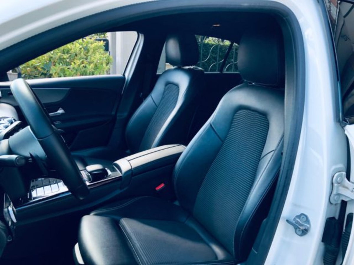 Mercedes-Benz Classe A Sedan 180 d Automatic 4p. Sport (7)