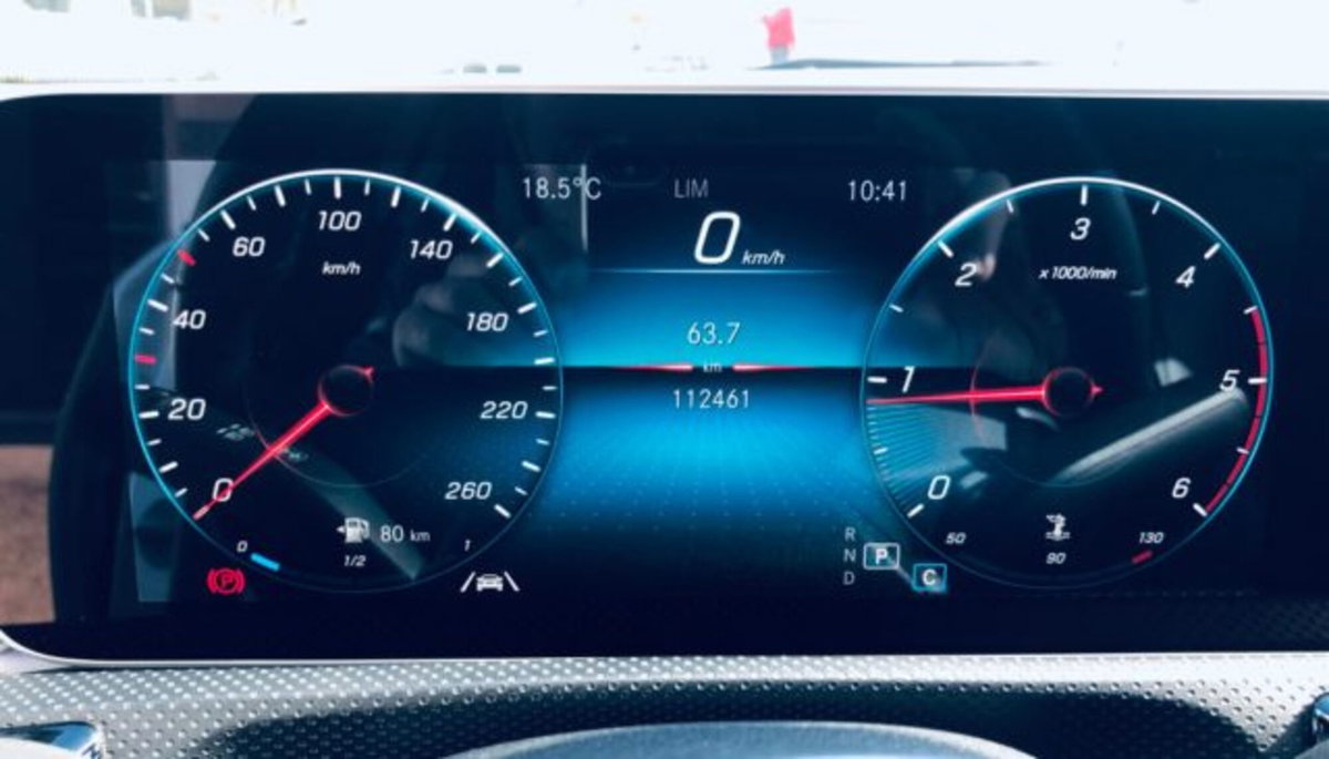 Mercedes-Benz Classe A Sedan 180 d Automatic 4p. Sport (8)