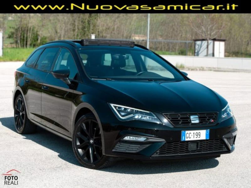 SEAT Leon ST 1.5 EcoTSI ACT 130 CV Black Edition