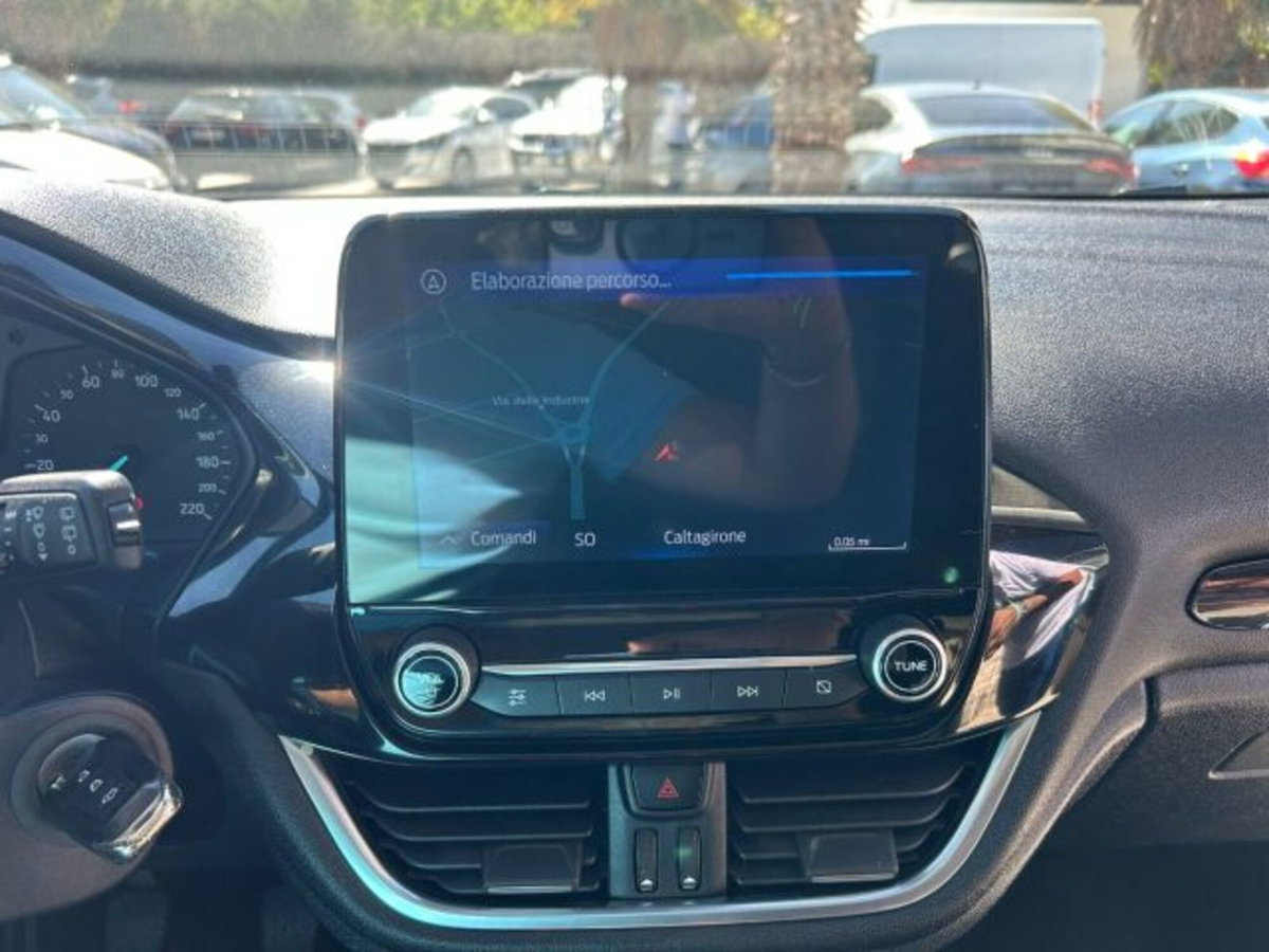 Ford Fiesta 1.5 EcoBlue 5 porte (12)