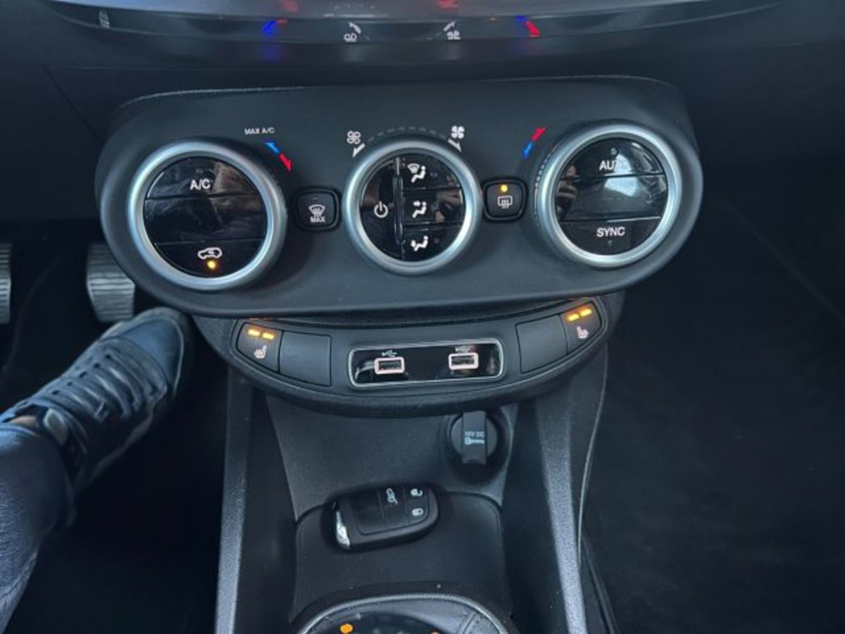 Fiat 500X 1.6 MultiJet 120 CV City Cross (11)