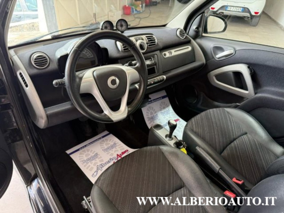 smart Fortwo 800 40 kW coupé passion cdi (10)