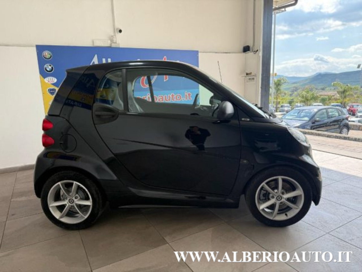 smart Fortwo 800 40 kW coupé passion cdi (4)