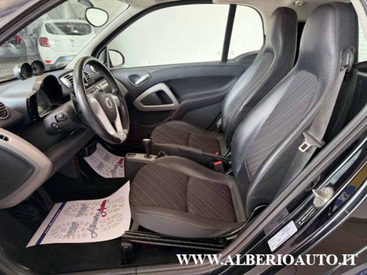 smart Fortwo 800 40 kW coupé passion cdi (9)