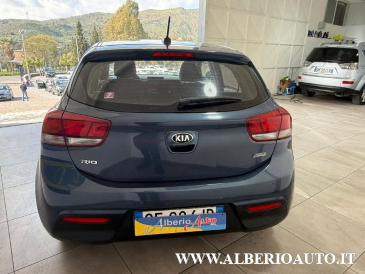 Kia Rio 1.2 DPi 82 CV EcoGPL Style (4)