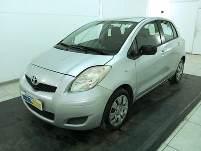 Toyota Yaris 1.0 5 porte