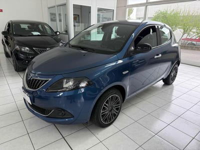 Lancia Ypsilon 1.0 FireFly 5 porte S&S Hybrid Gold Plus usata