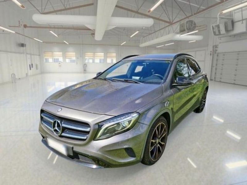 Mercedes-Benz GLA SUV 200 CDI Sport