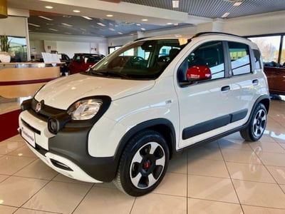 Fiat Panda Cross 1.0 firefly hybrid Cross s&s 70cv 5p.ti usata