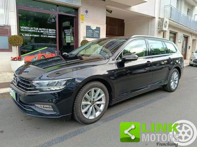 Volkswagen Passat Variant 2.0 TDI SCR EVO DSG Executive usata