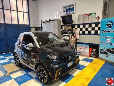 smart Fortwo 70 1.0 twinamic Passion usata