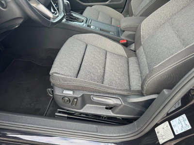 Volkswagen Passat Variant 2.0 TDI DSG Business BlueMotion Tech (14)