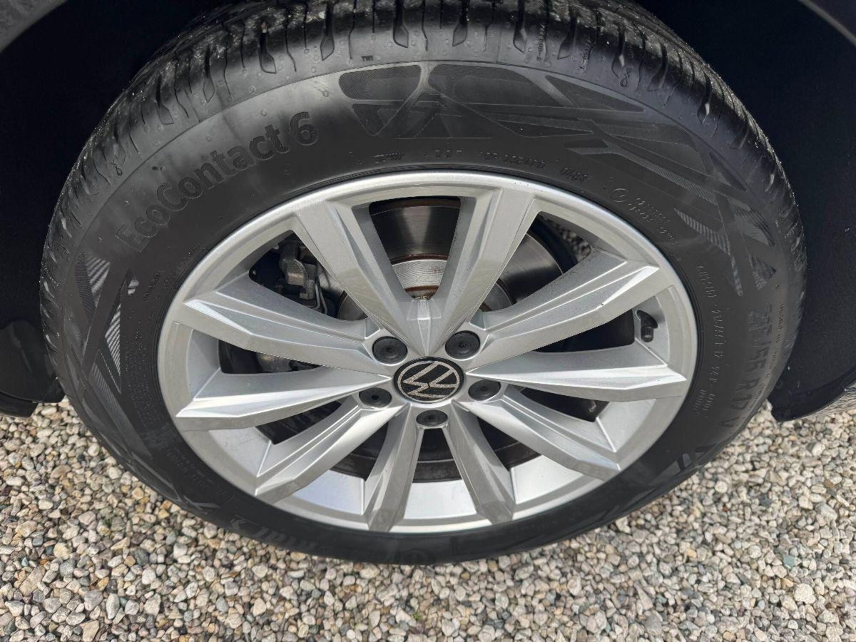 Volkswagen Passat Variant 2.0 TDI DSG Business BlueMotion Tech (15)