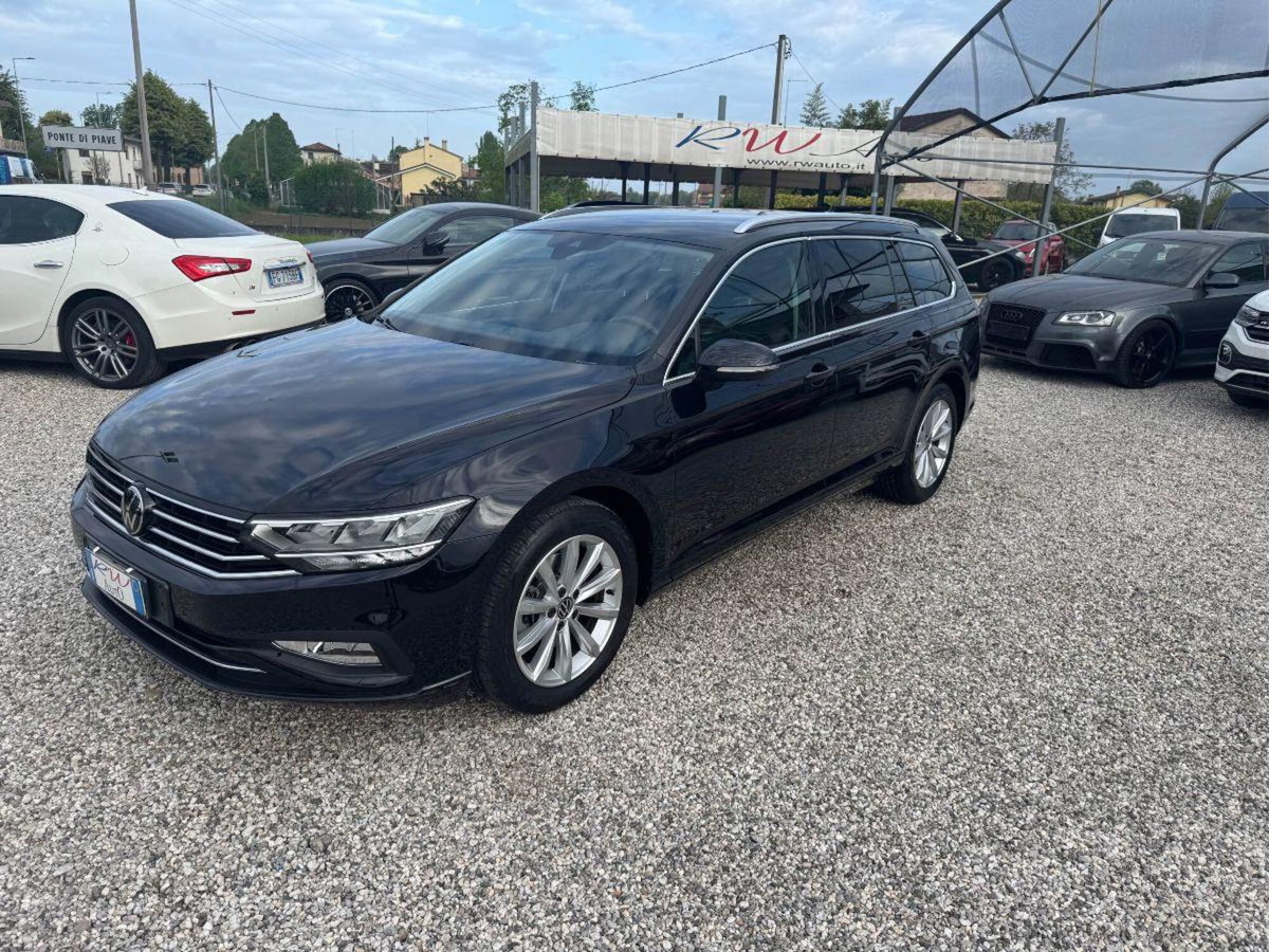 Volkswagen Passat Variant 2.0 TDI DSG Business BlueMotion Tech (4)