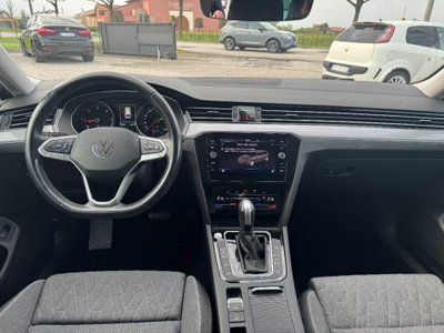 Volkswagen Passat Variant 2.0 TDI DSG Business BlueMotion Tech (9)