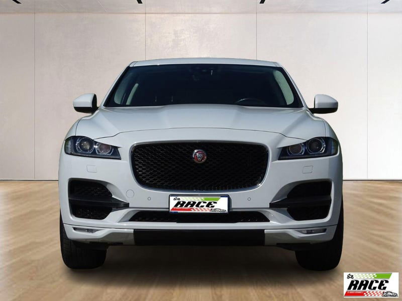Jaguar F-Pace 2.0 D 180 CV AWD aut. Prestige