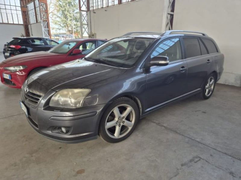 Toyota Avensis Station Wagon 2.2 D-4D 16V Station Wagon