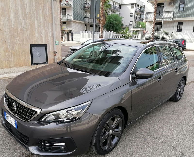 Peugeot 308 SW BlueHDi 130 S&S Allure