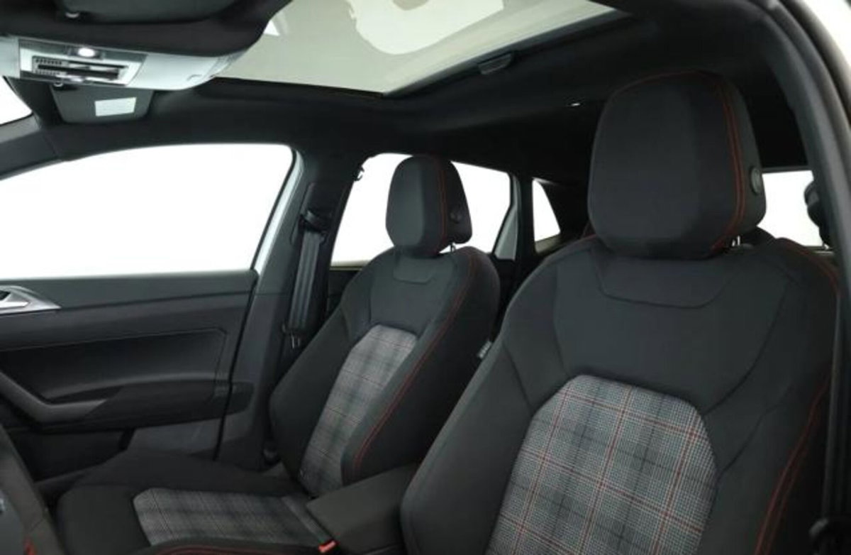 Volkswagen Polo 2.0 tsi GTI dsg (11)