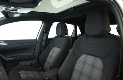 Volkswagen Polo 2.0 tsi GTI dsg (11)