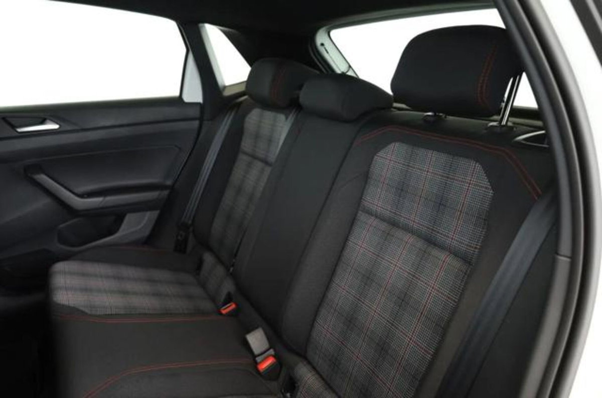 Volkswagen Polo 2.0 tsi GTI dsg (14)