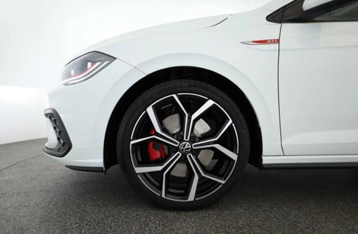 Volkswagen Polo 2.0 tsi GTI dsg (18)