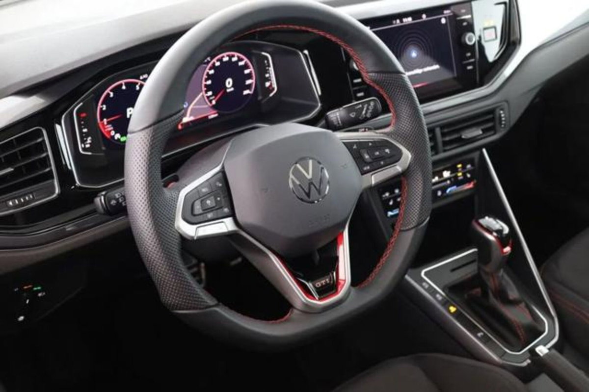 Volkswagen Polo 2.0 tsi GTI dsg (10)