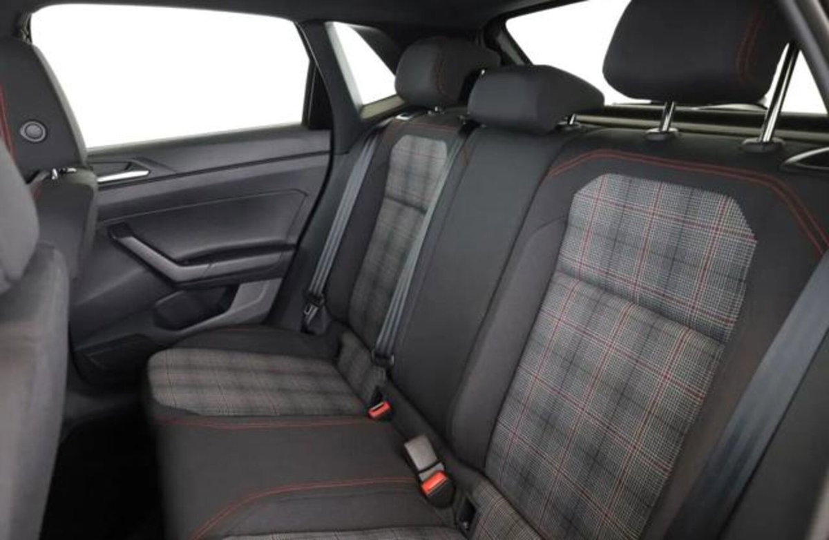 Volkswagen Polo 2.0 tsi GTI dsg (13)