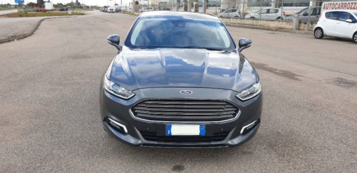Ford Mondeo 2.0 TDCi 150 CV S&S 5 porte Titanium Business (2)