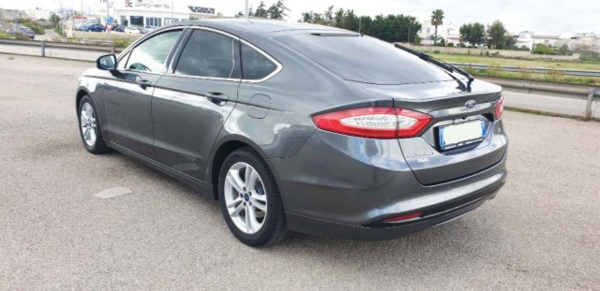 Ford Mondeo 2.0 TDCi 150 CV S&S 5 porte Titanium Business (6)