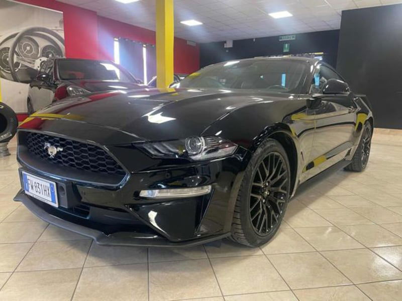 Ford Mustang Coupé Fastback 2.3 EcoBoost