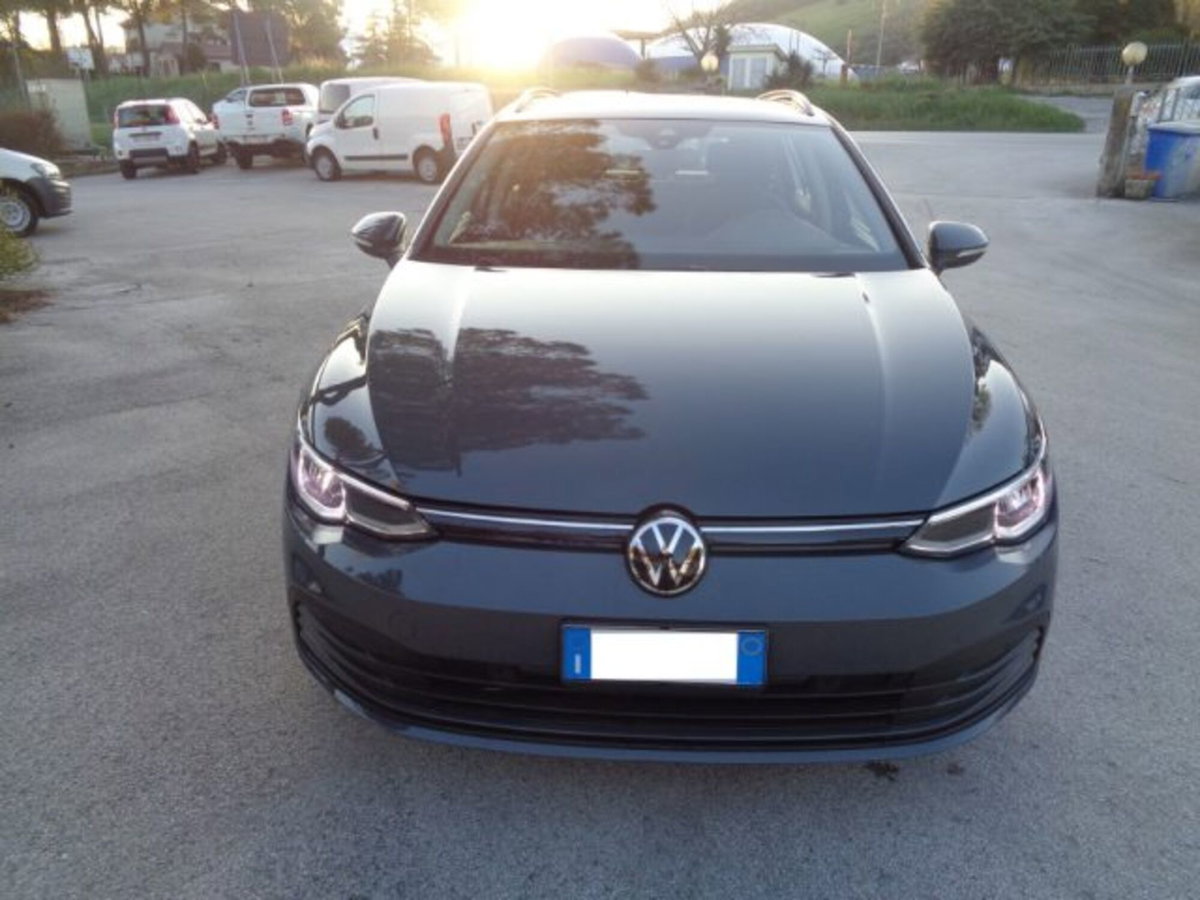 Volkswagen Golf Variant 2.0 TDI 150 CV DSG SCR 4Motion Life (10)