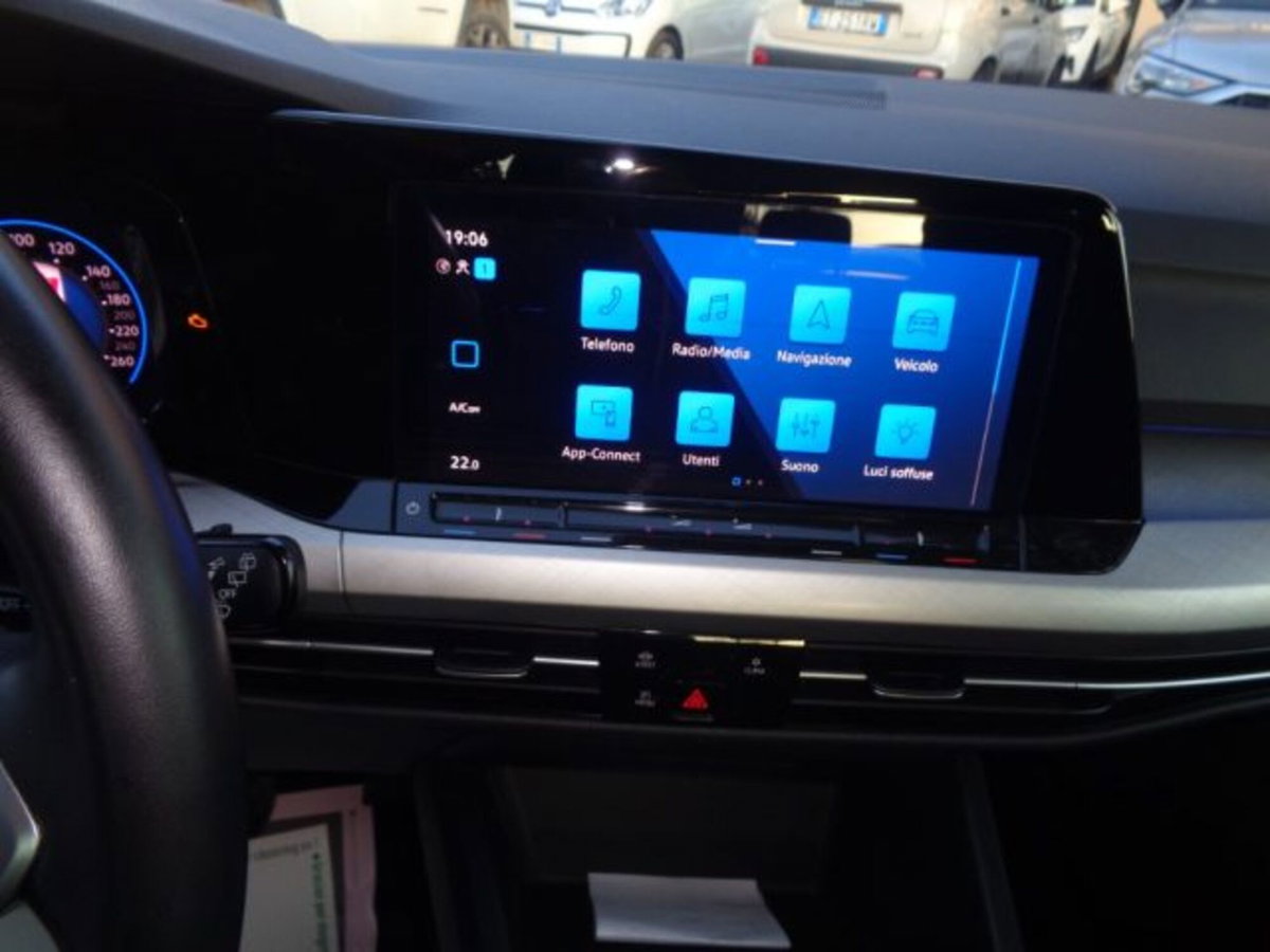 Volkswagen Golf Variant 2.0 TDI 150 CV DSG SCR 4Motion Life (8)