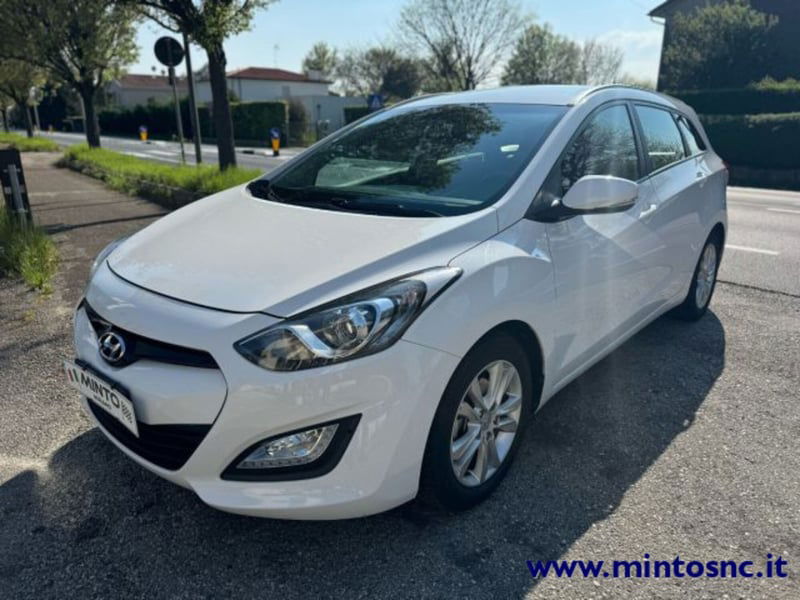 Hyundai i30 Station Wagon 1.6 CRDi Comfort A/T
