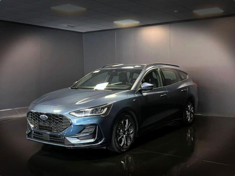 Ford Focus Station Wagon 1.0 EcoBoost Hybrid 125 CV SW ST-Line