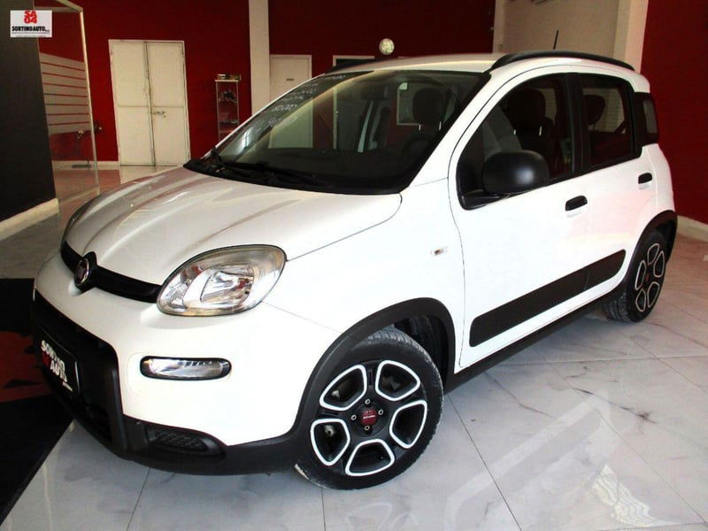 Fiat Panda 1.0 FireFly S&S Hybrid City Cross