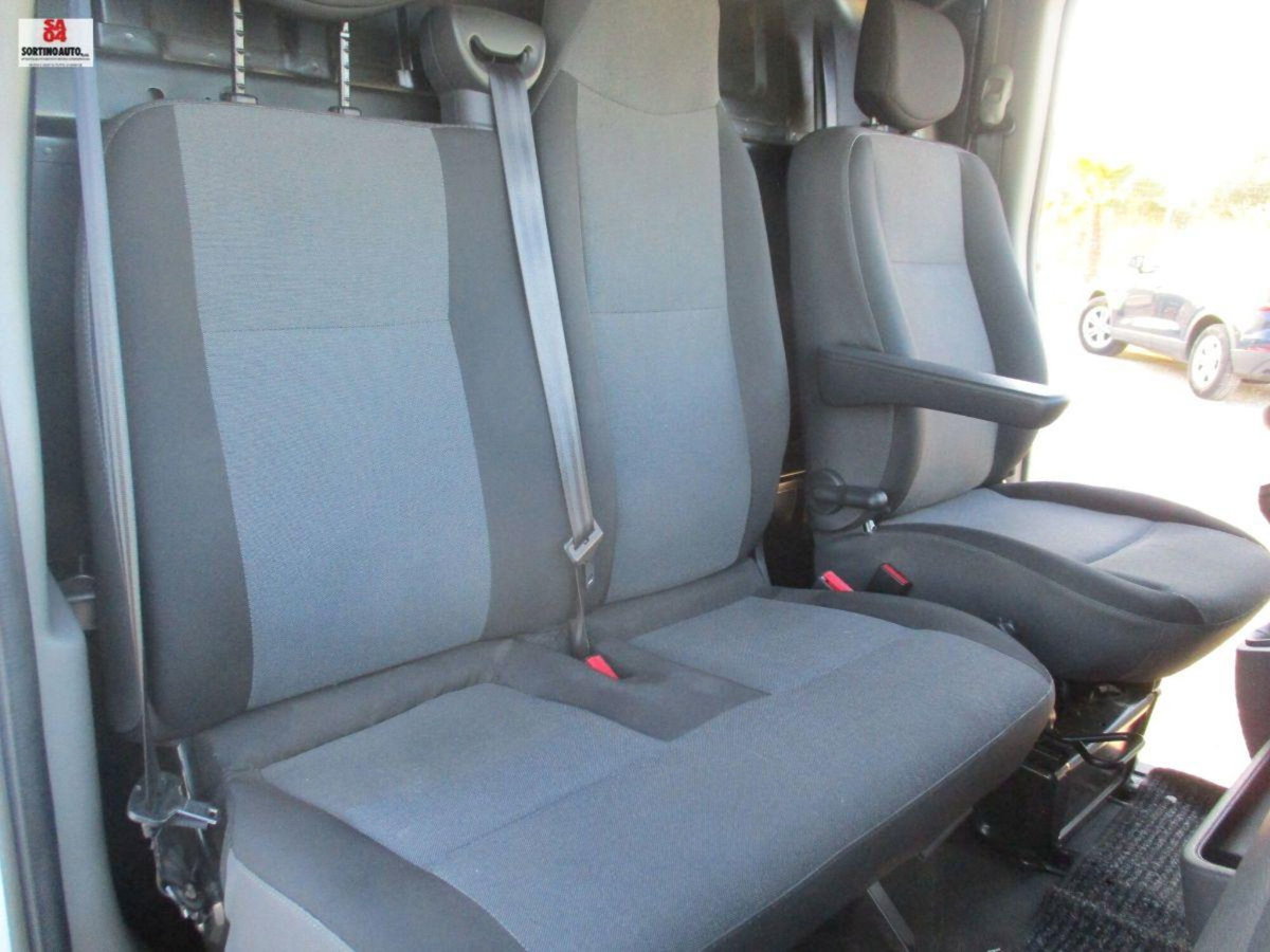 Renault Master Furgone T28 2.3 dCi 150 PC-TN Furgone Energy Ice (14)
