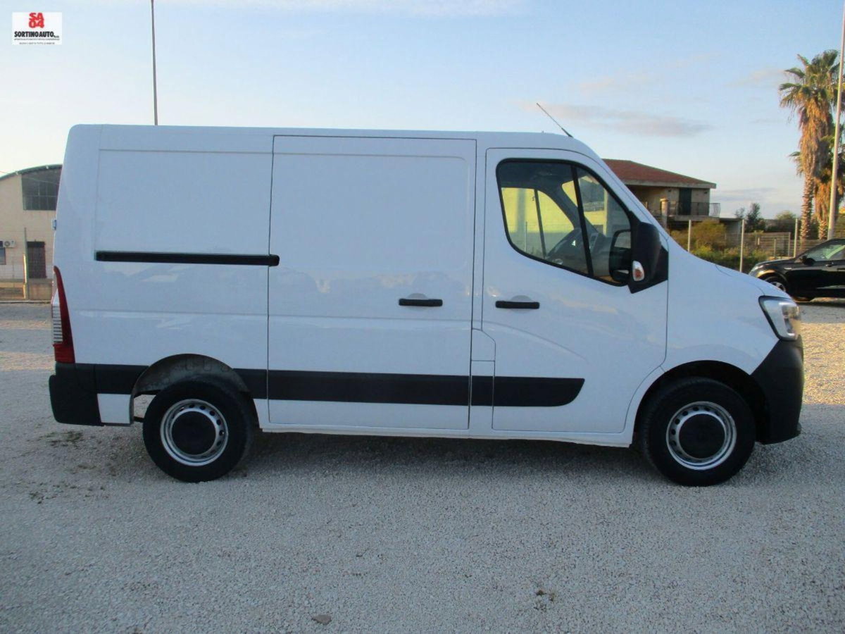 Renault Master Furgone T28 2.3 dCi 150 PC-TN Furgone Energy Ice (4)